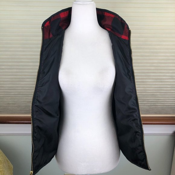 Old Navy Red & Black Buffalo Plaid Quilted Cozy Classic Zip Front Vest Cabincore - Picture 9 of 12